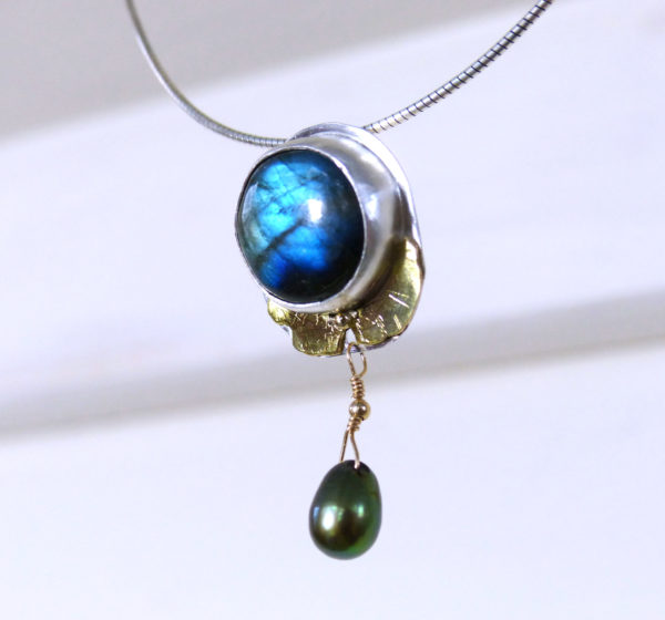 Labradorite Sea